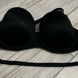 Love Black Women's Bra : convertible straps/strapless